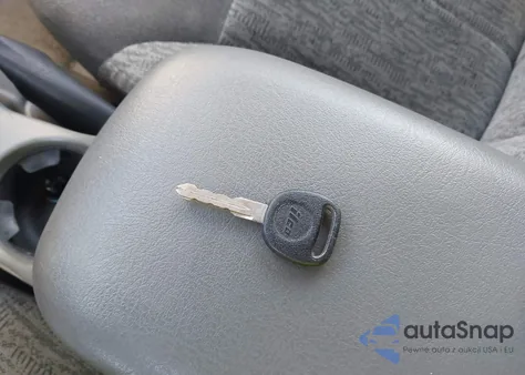 2002 Chevrolet Trailblazer Ls из США, поврежденный, VIN 1GNDS13S322389178